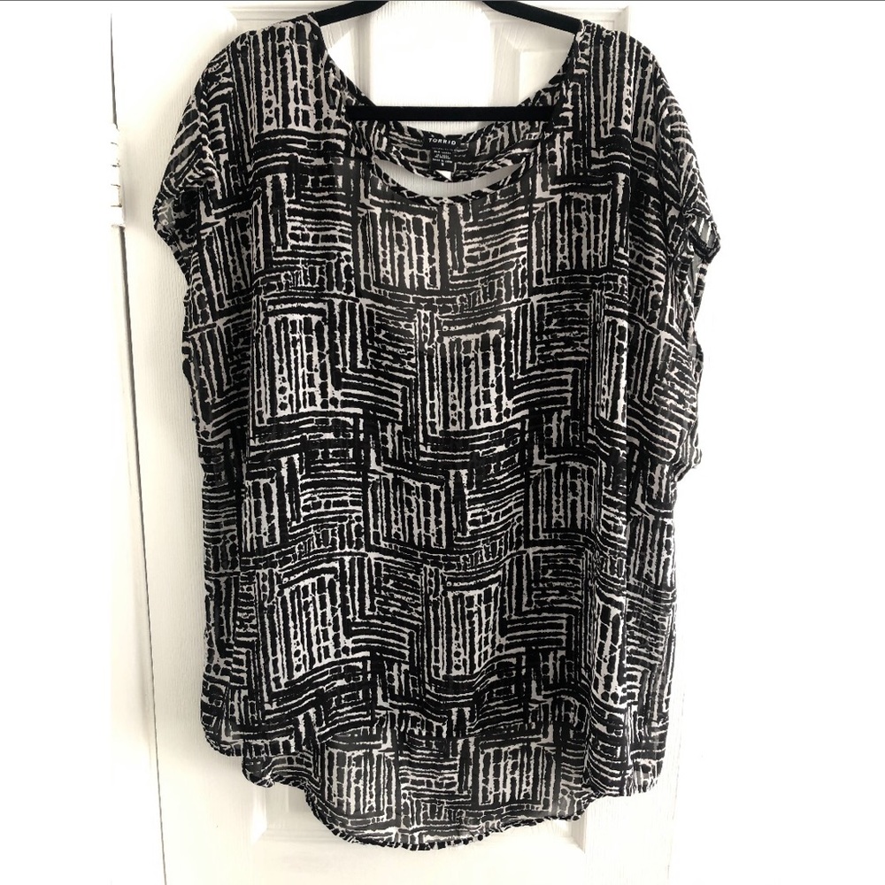 Torrid print blouse - Plus Size 3